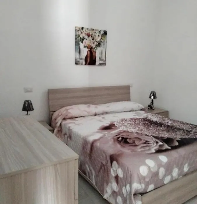 Casa Red Rose-1